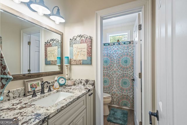 100 South Shore Drive, Newnan, GA 30263