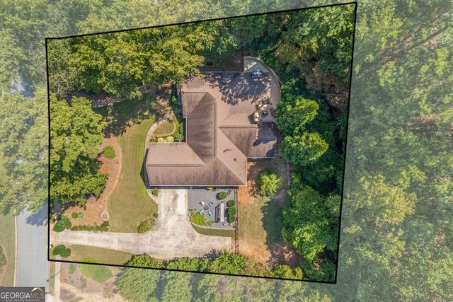 100 South Shore Drive, Newnan, GA 30263