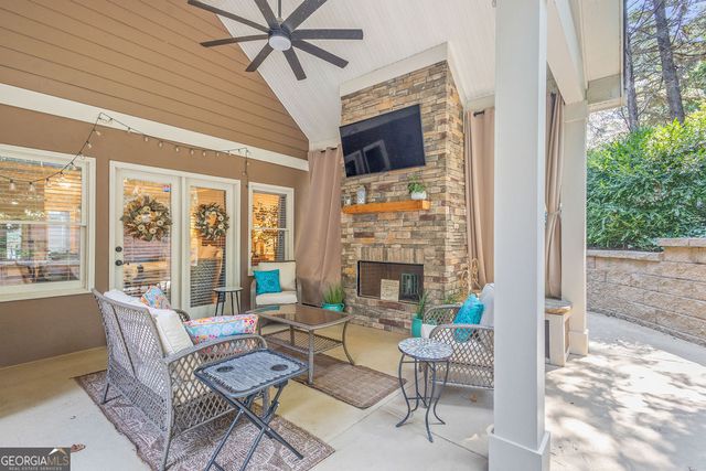 100 South Shore Drive, Newnan, GA 30263