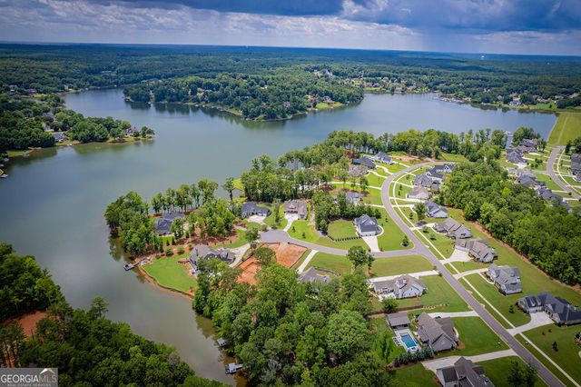 100 South Shore Drive, Newnan, GA 30263