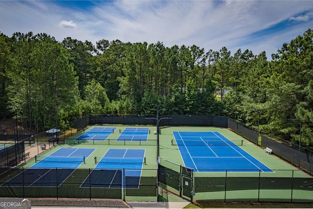 100 South Shore Drive, Newnan, GA 30263