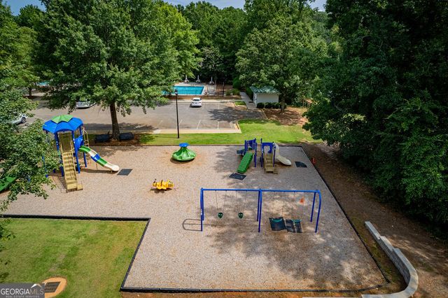 100 South Shore Drive, Newnan, GA 30263