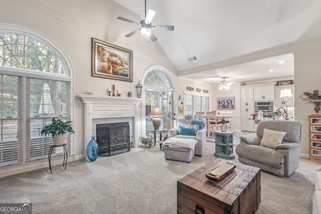 100 South Shore Drive, Newnan, GA 30263