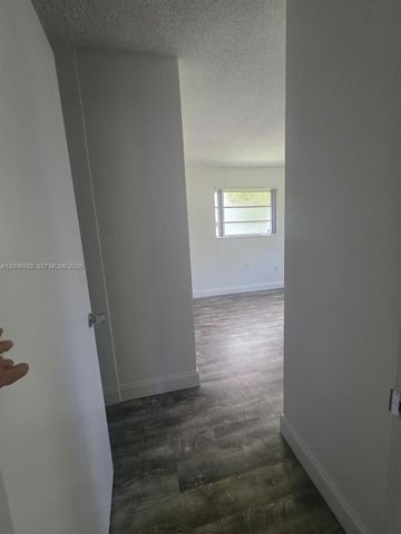 5869 SW 34th Street 0, Miami, FL 33155