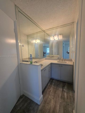 5869 SW 34th Street 0, Miami, FL 33155
