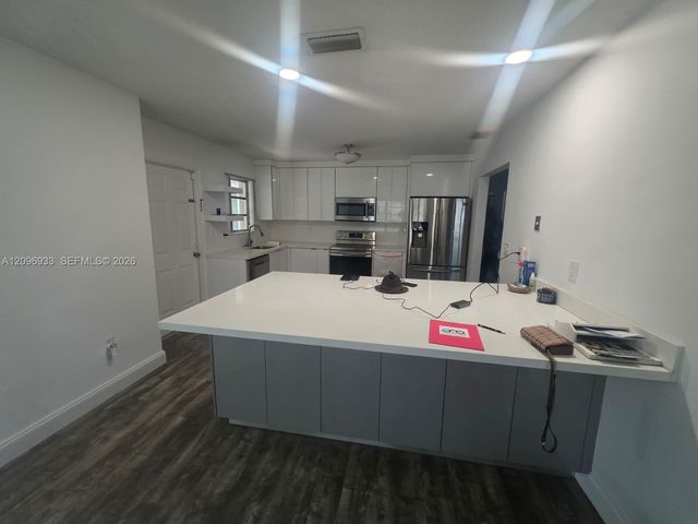 5869 SW 34th Street 0, Miami, FL 33155