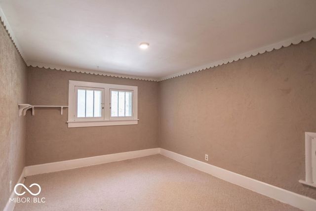 2216 W 58th Street, Indianapolis, IN 46228