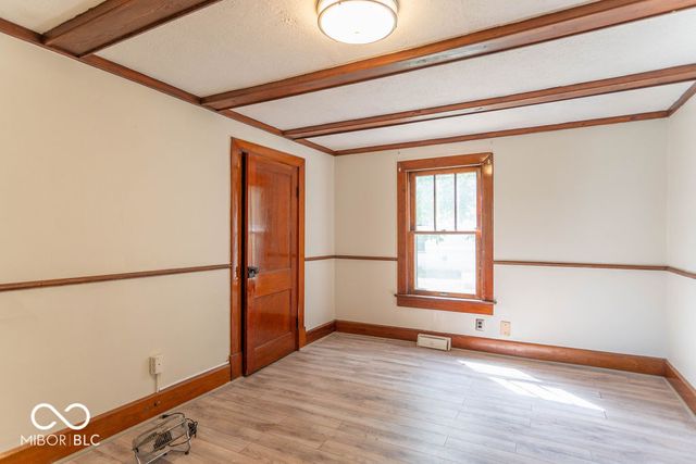 2216 W 58th Street, Indianapolis, IN 46228