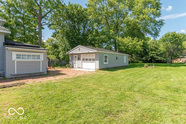 2216 W 58th Street, Indianapolis, IN 46228