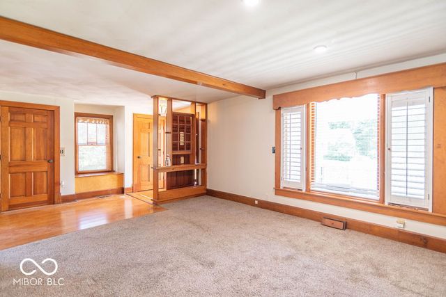 2216 W 58th Street, Indianapolis, IN 46228