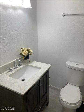 5353 Hollow Brook Avenue, Las Vegas, NV 89142