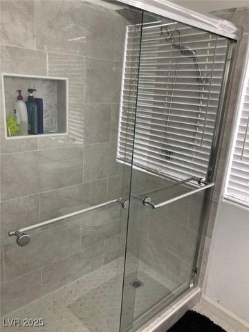 5353 Hollow Brook Avenue, Las Vegas, NV 89142