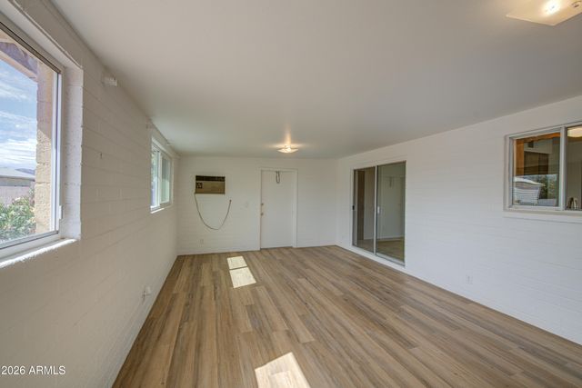 650 N RENNICK Drive, Apache Junction, AZ 85120