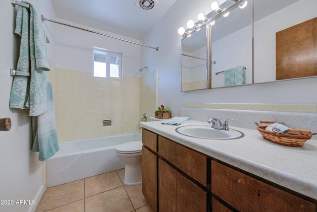 650 N RENNICK Drive, Apache Junction, AZ 85120