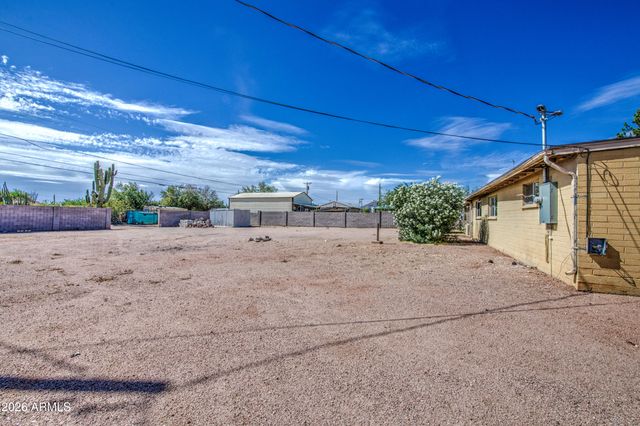 650 N RENNICK Drive, Apache Junction, AZ 85120