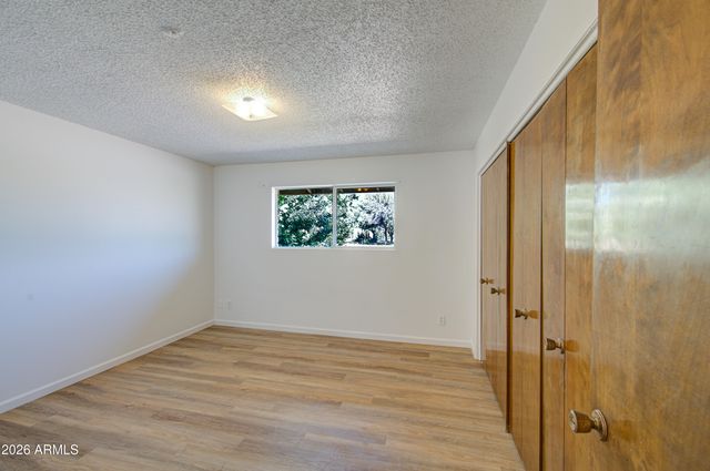 650 N RENNICK Drive, Apache Junction, AZ 85120