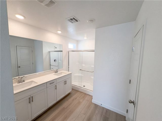 4234 Vivenda Street 1, Las Vegas, NV 89115