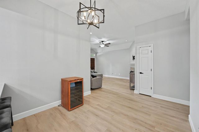 11318 Twain Drive, Montgomery, TX 77356