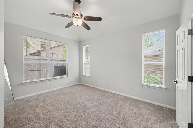 11318 Twain Drive, Montgomery, TX 77356