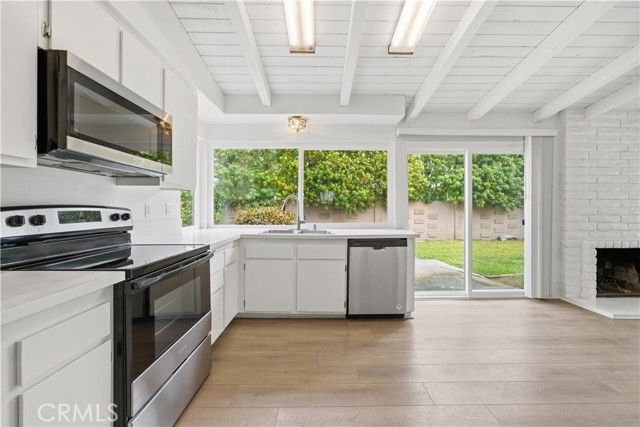 9319 Shrike Avenue, Fountain Valley, CA 92708