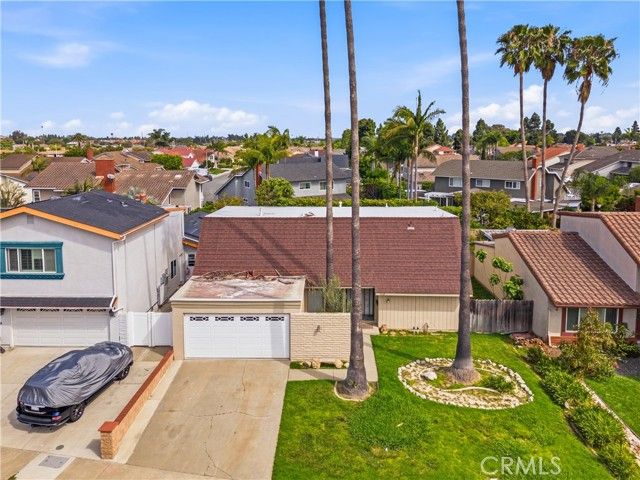 9319 Shrike Avenue, Fountain Valley, CA 92708