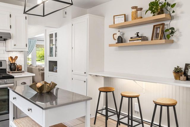 2428 N 72nd STREET, Wauwatosa, WI 53213