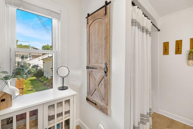 2428 N 72nd STREET, Wauwatosa, WI 53213