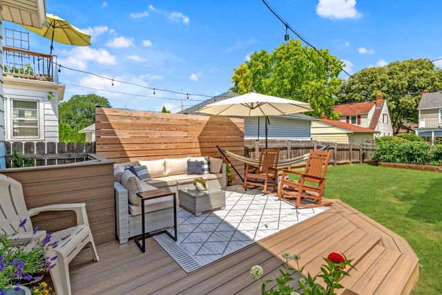 2428 N 72nd STREET, Wauwatosa, WI 53213