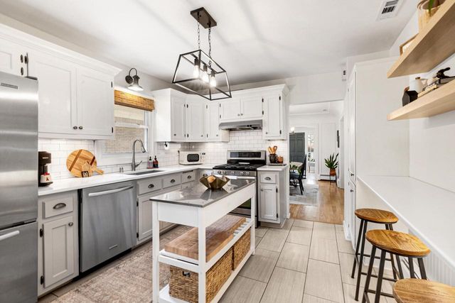 2428 N 72nd STREET, Wauwatosa, WI 53213