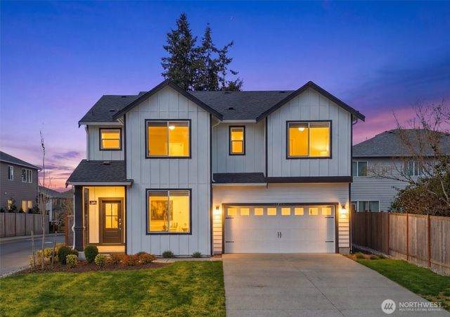 4211 208th Place SE, Bothell, WA 98021