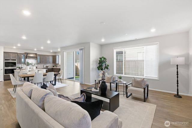 4211 208th Place SE, Bothell, WA 98021