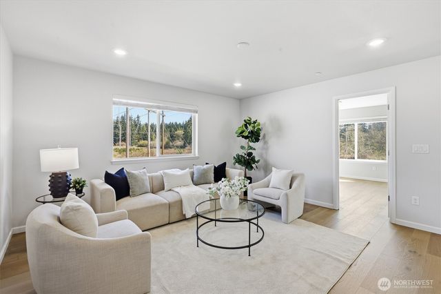 4211 208th Place SE, Bothell, WA 98021