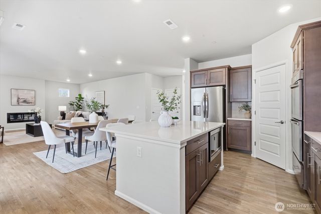 4211 208th Place SE, Bothell, WA 98021