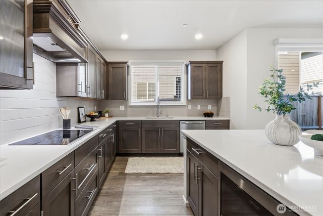 4211 208th Place SE, Bothell, WA 98021