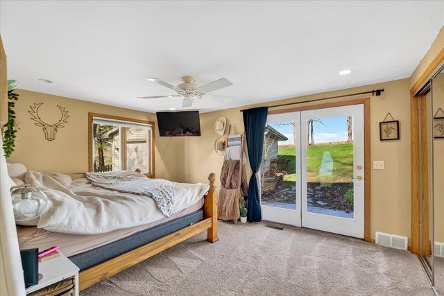 6097 Hellenbrand Road, Waunakee, WI 53597