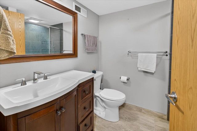 6097 Hellenbrand Road, Waunakee, WI 53597