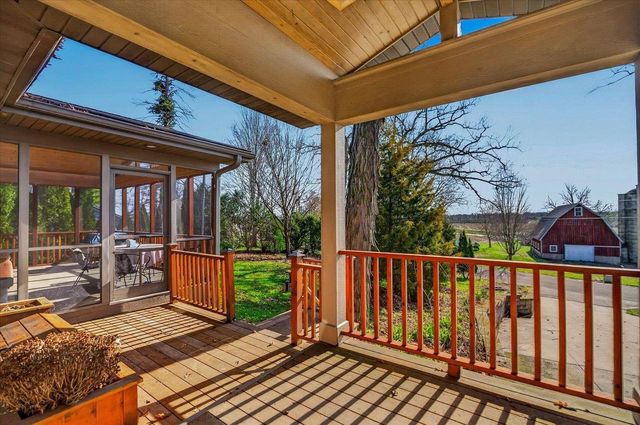 6097 Hellenbrand Road, Waunakee, WI 53597