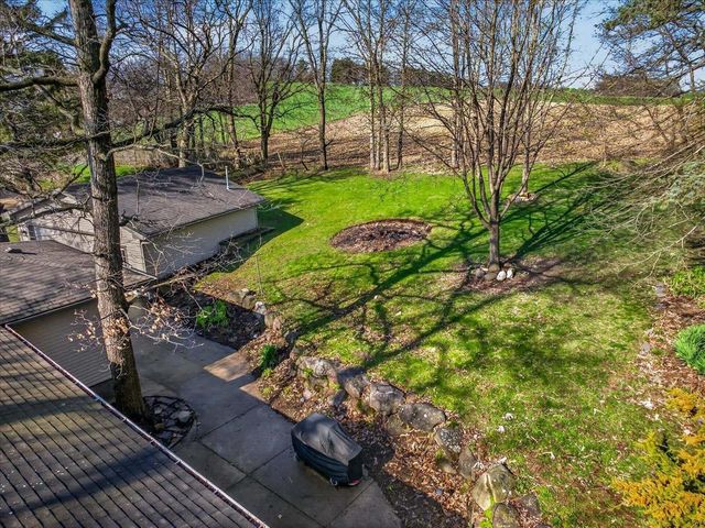 6097 Hellenbrand Road, Waunakee, WI 53597