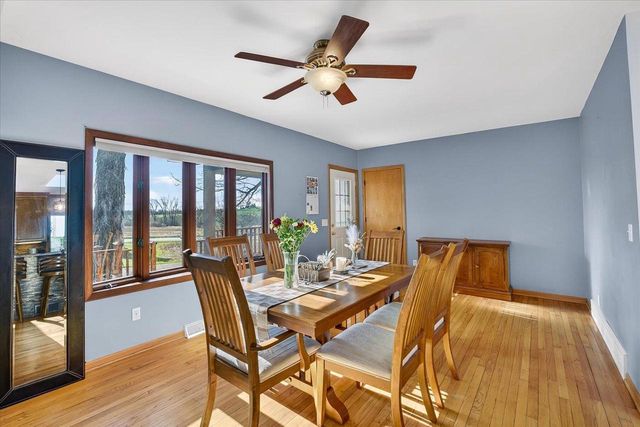 6097 Hellenbrand Road, Waunakee, WI 53597