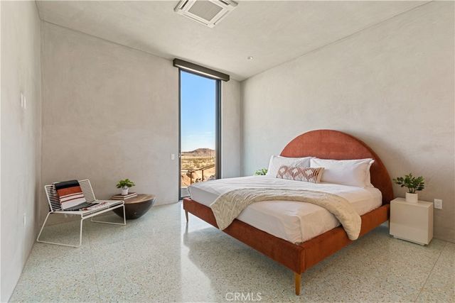 1824 Mountain Shadow Road, Joshua Tree, CA 92252