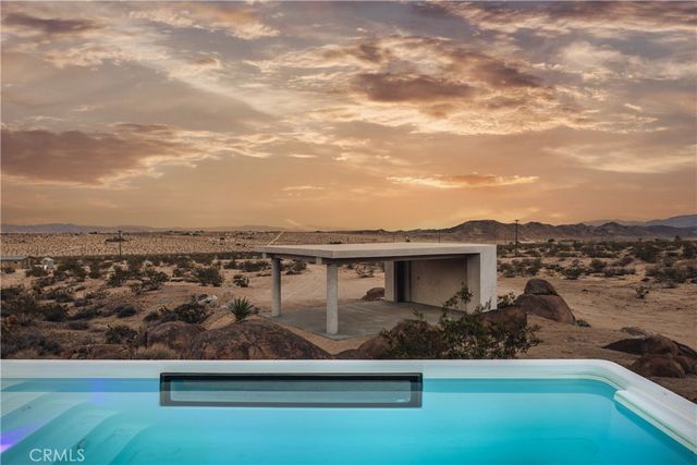 1824 Mountain Shadow Road, Joshua Tree, CA 92252