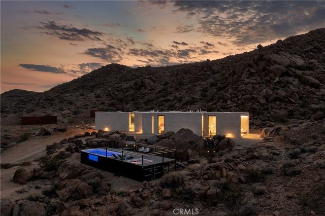 1824 Mountain Shadow Road, Joshua Tree, CA 92252