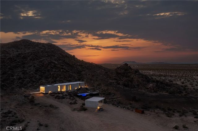 1824 Mountain Shadow Road, Joshua Tree, CA 92252