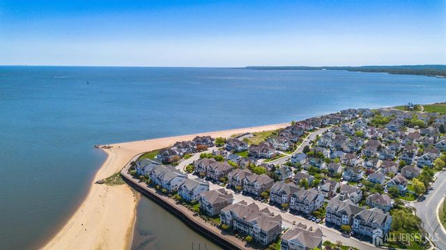 32 Raritan Reach Road, South Amboy, NJ 08879