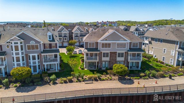 32 Raritan Reach Road, South Amboy, NJ 08879