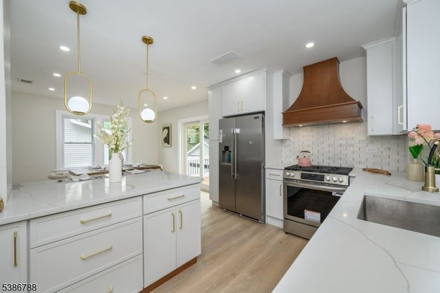 58 Yantecaw Ave, Bloomfield Twp., NJ 07003