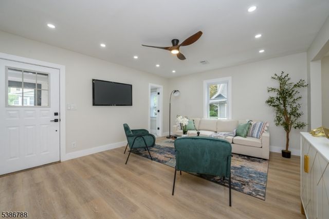 58 Yantecaw Ave, Bloomfield Twp., NJ 07003