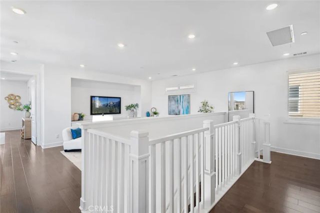 306 Treble, Irvine, CA 92618