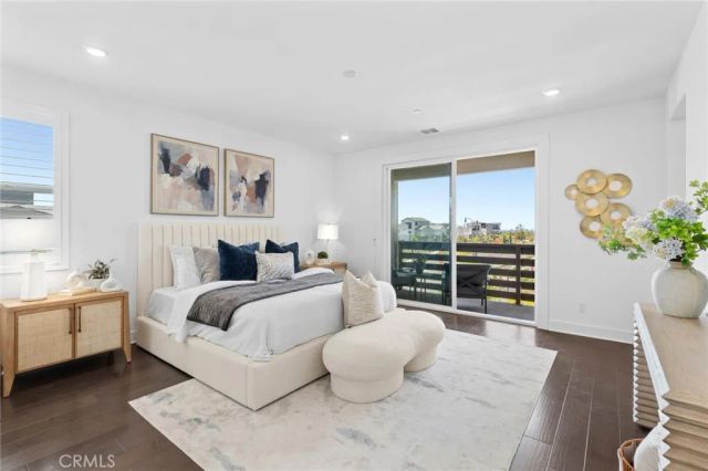 306 Treble, Irvine, CA 92618