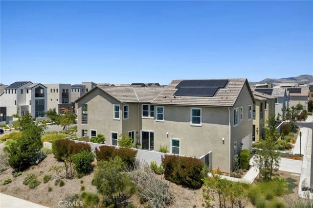 306 Treble, Irvine, CA 92618